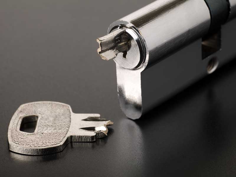BRoken Keys in lock in need of emergency Locksmith services in Rotherham